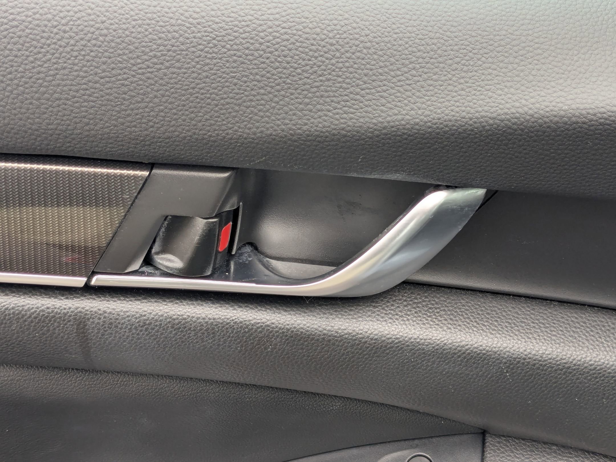 2022 Honda Accord Sport 2.0T photo 11