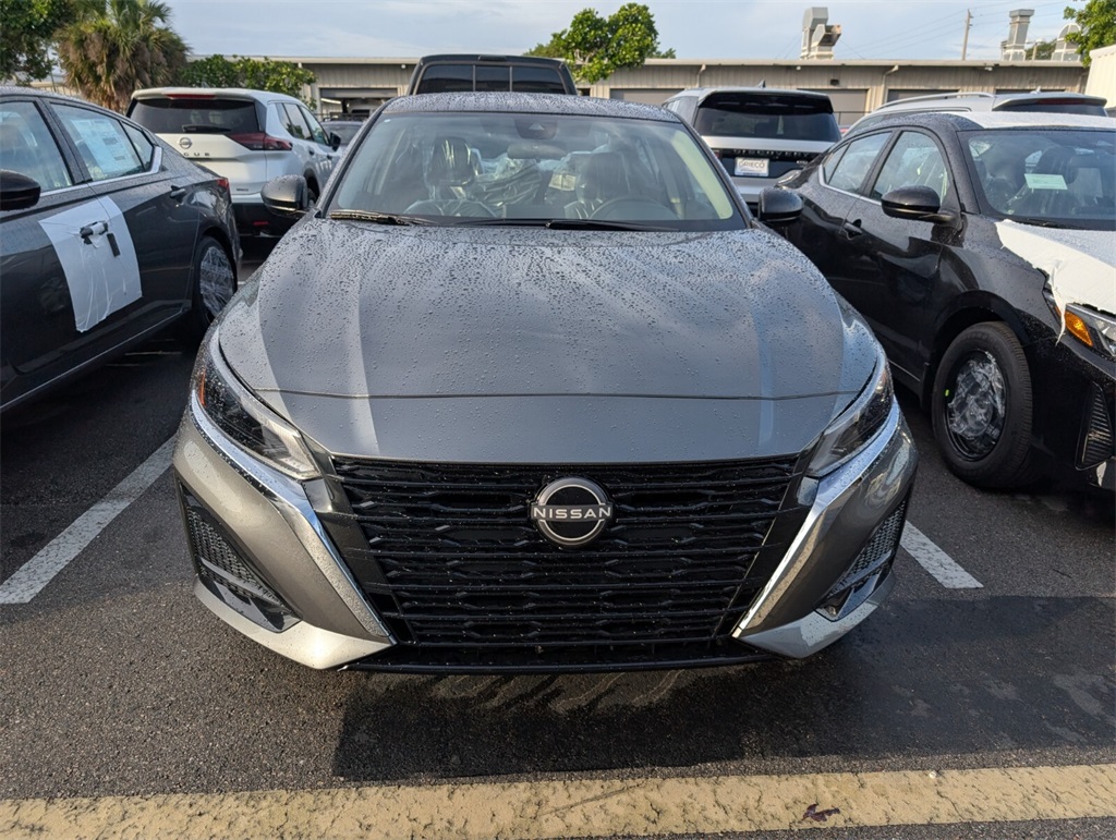 2025 Nissan Altima 2.5 S photo 3
