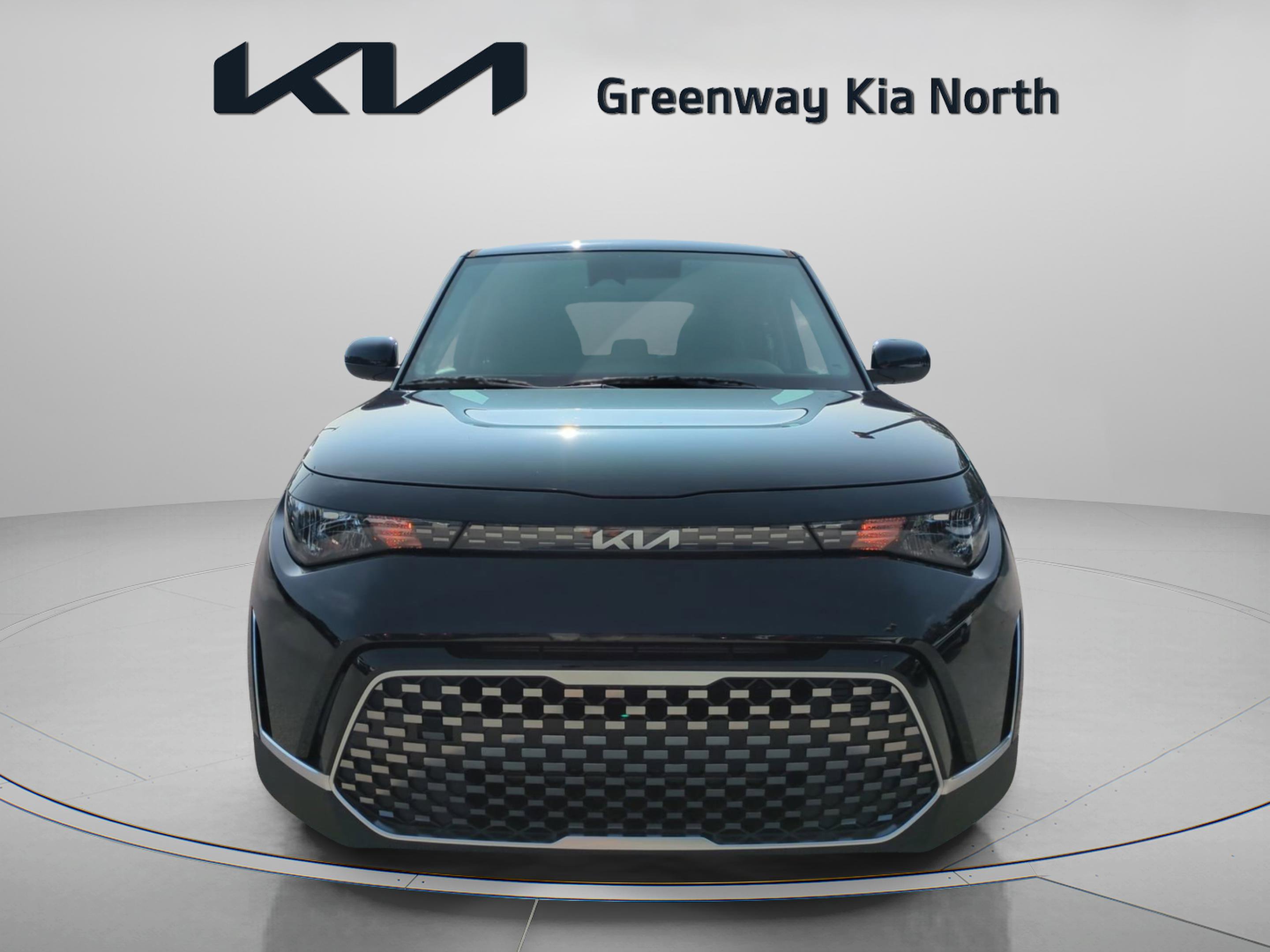 2025 Kia Soul EX photo 2
