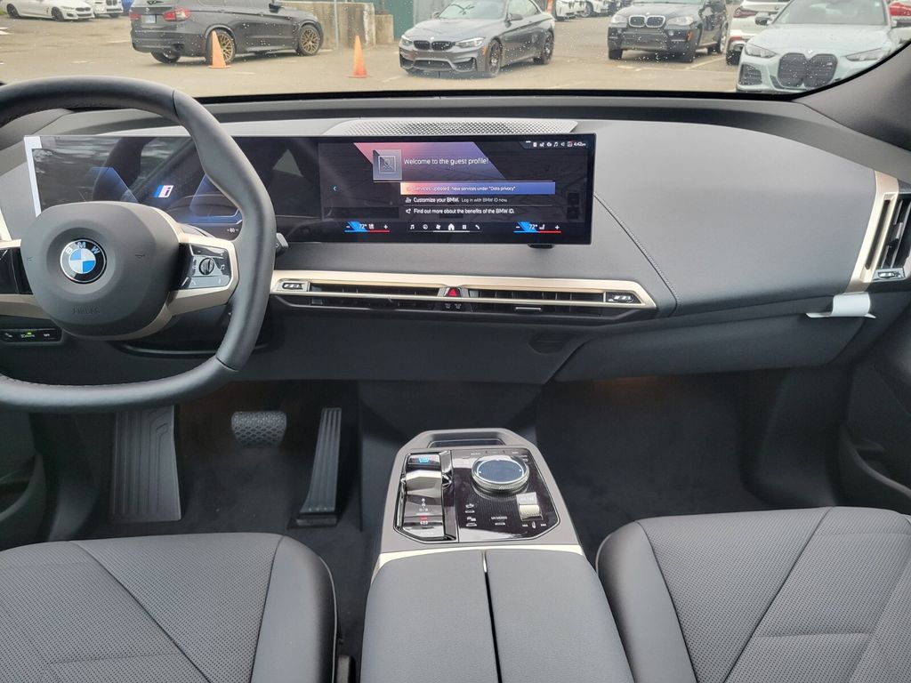 2026 Bmw iX photo 15