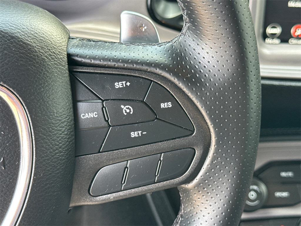 2023 Dodge Challenger R/T photo 25