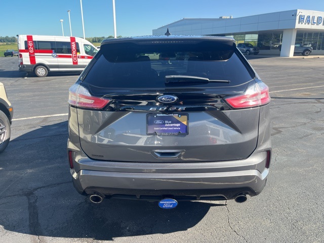 2021 Ford Edge ST photo 4