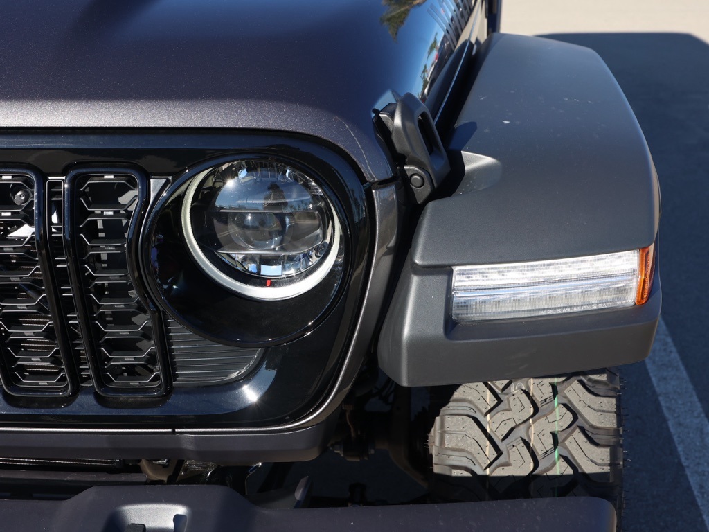 New 2026 Granite Crystal Metallic Clear-Coat Exterior Paint Jeep Willys image 9