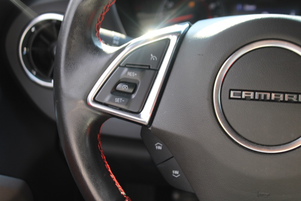 2023 Chevrolet Camaro 2LT photo 16
