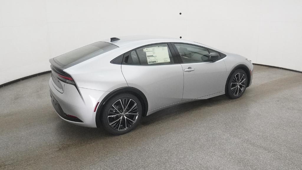 2026 Toyota Prius XLE photo 21