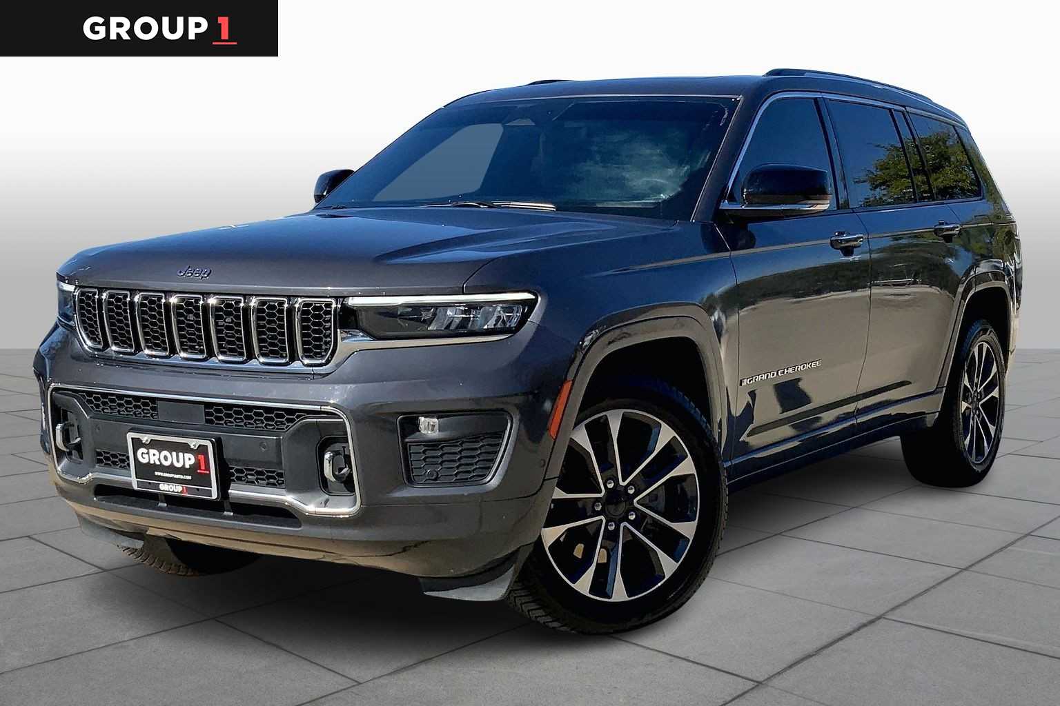 2021 Jeep Grand Cherokee L Overland's photo