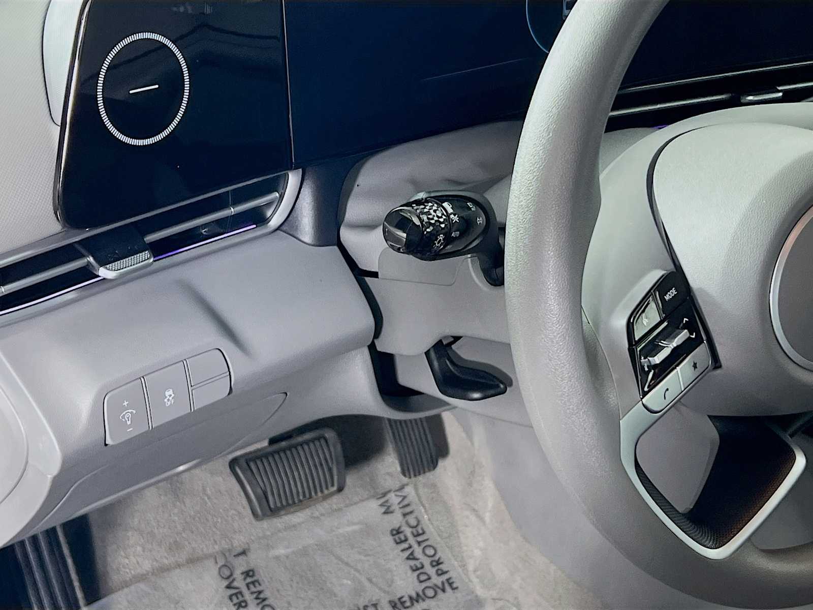 2024 Hyundai Elantra SEL photo 10
