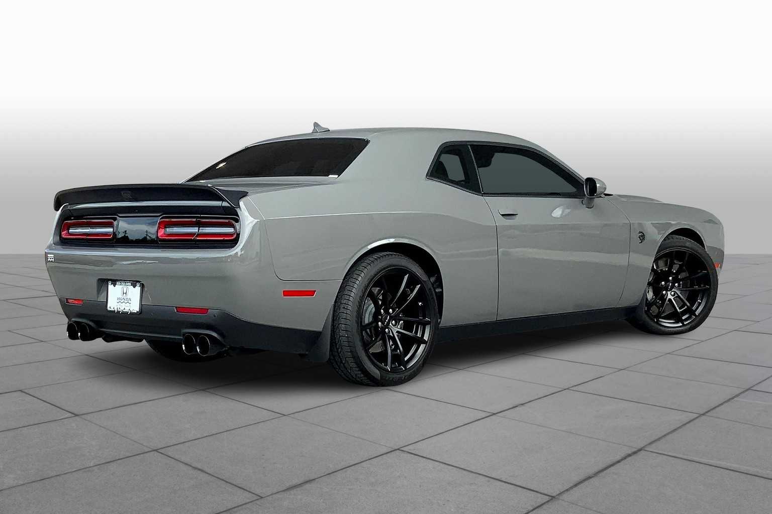 2023 Dodge Challenger SRT8 Hellcat photo 11