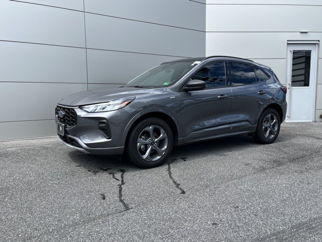 2023 Ford Escape ST-Line photo 11