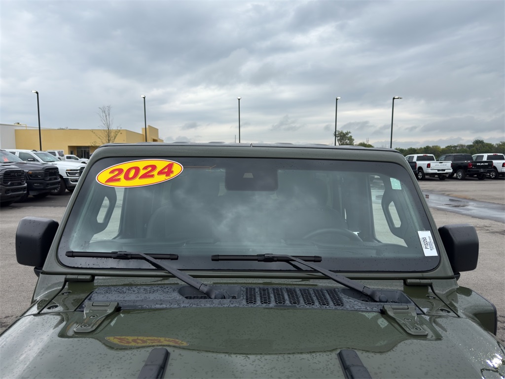 2024 Jeep Wrangler Sport S 4xe photo 25