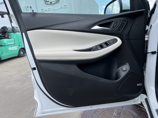 2024 Buick Encore GX Avenir photo 29
