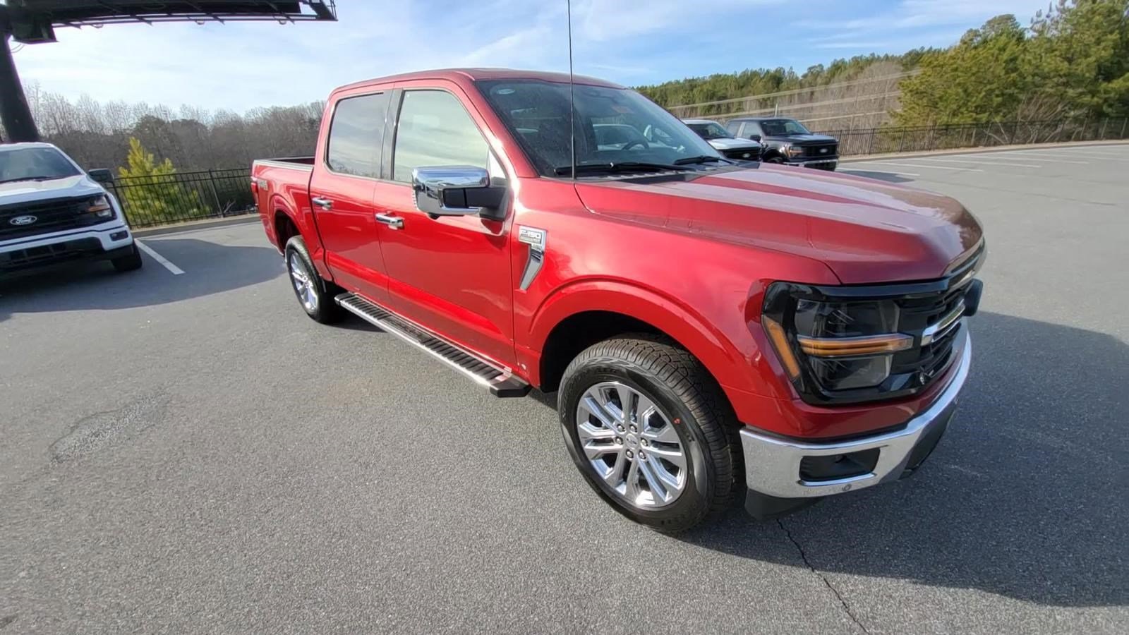 2025 Ford F-150 XLT photo 4