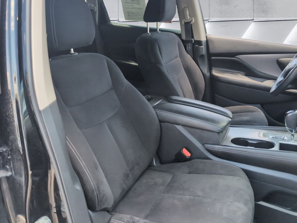 2020 Nissan Murano SV photo 14