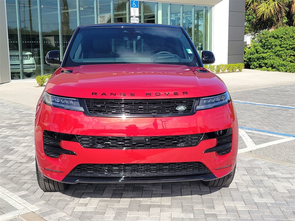 2025 Land Rover Range Rover Sport SE photo 8