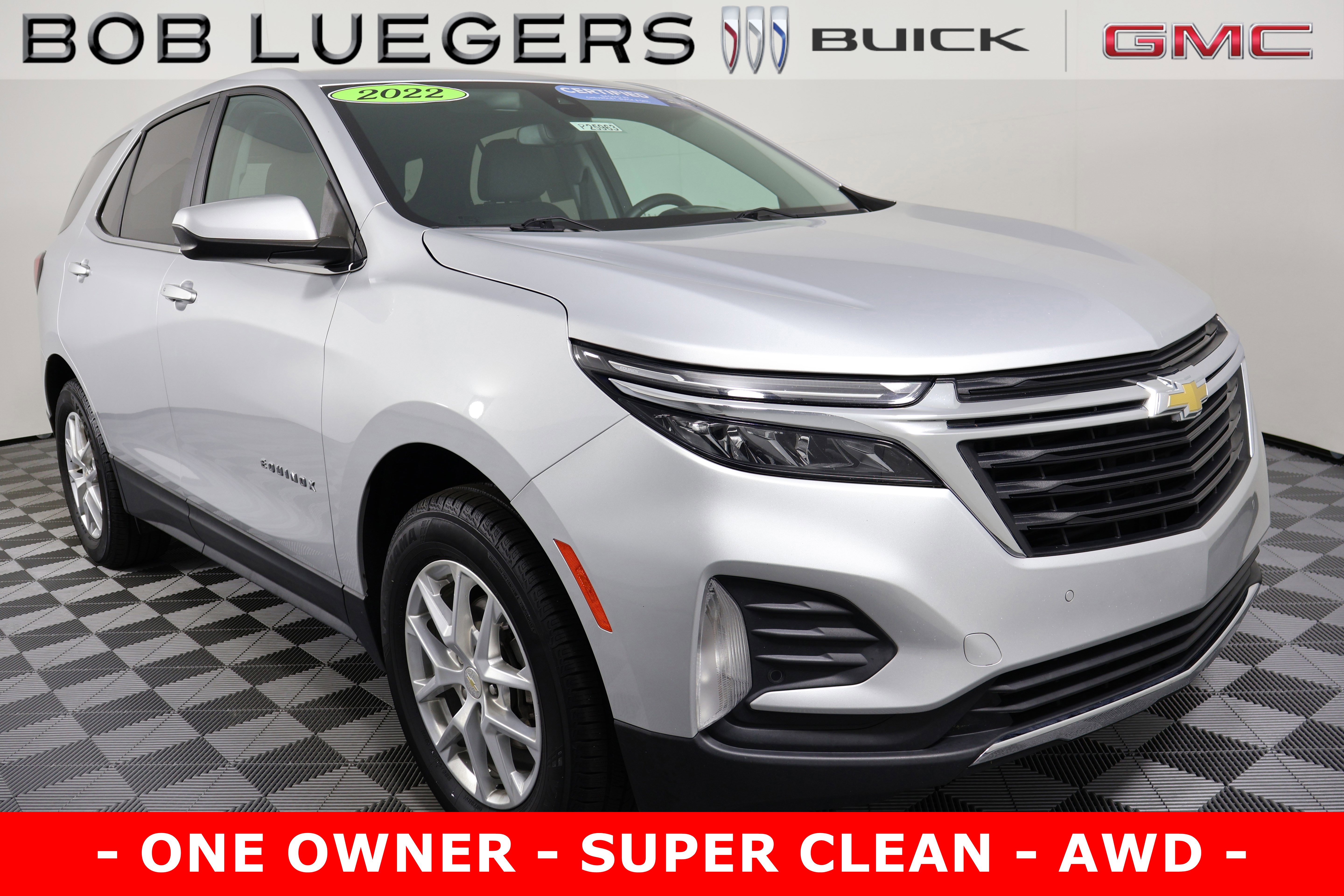 2022 Chevrolet Equinox LT's photo