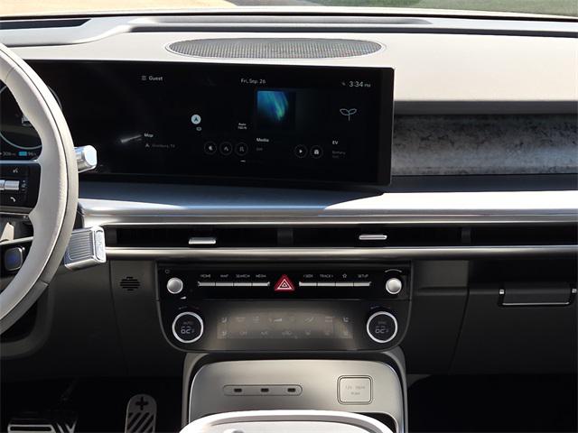 2026 Hyundai Ioniq photo 9