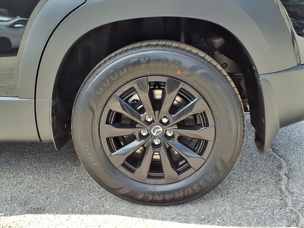 2025 Mazda CX-50 Preferred photo 4