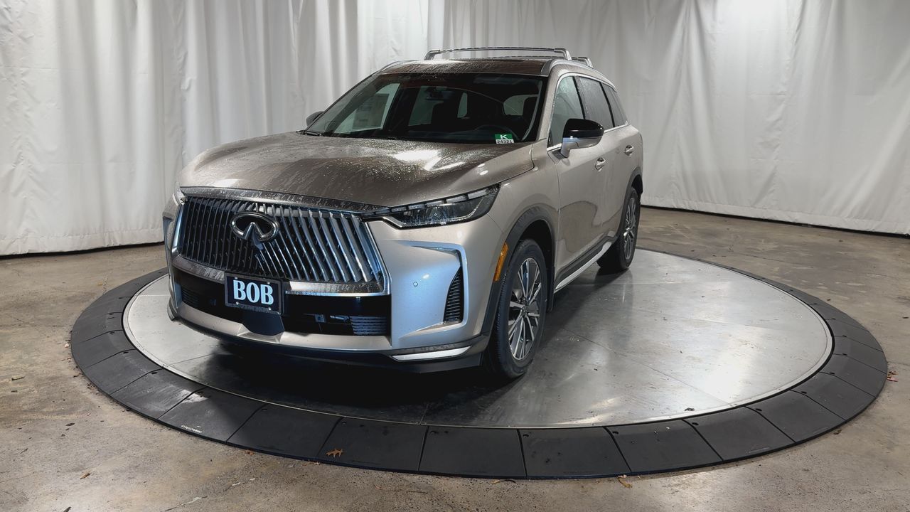 2026 Infiniti QX60 Luxe photo 3