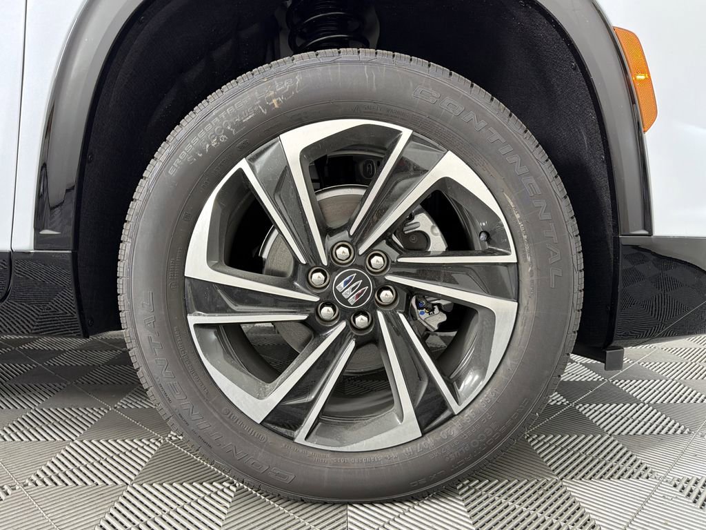 2026 Buick Enclave Sport Touring photo 10