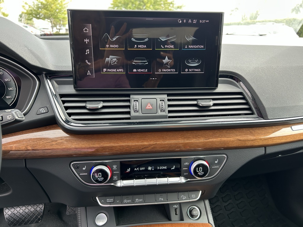 2023 Audi Q5 45 S line Premium photo 16