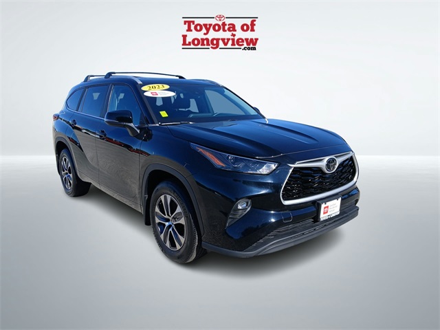 2023 Toyota Highlander XLE's photo