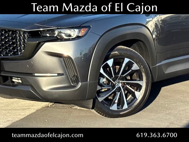2025 Mazda CX-50 Premium Plus photo 3