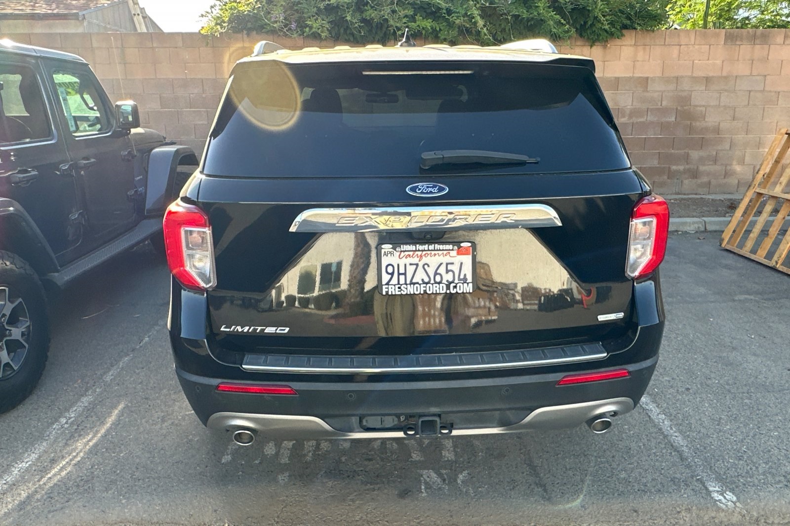 2020 Ford Explorer Limited photo 4