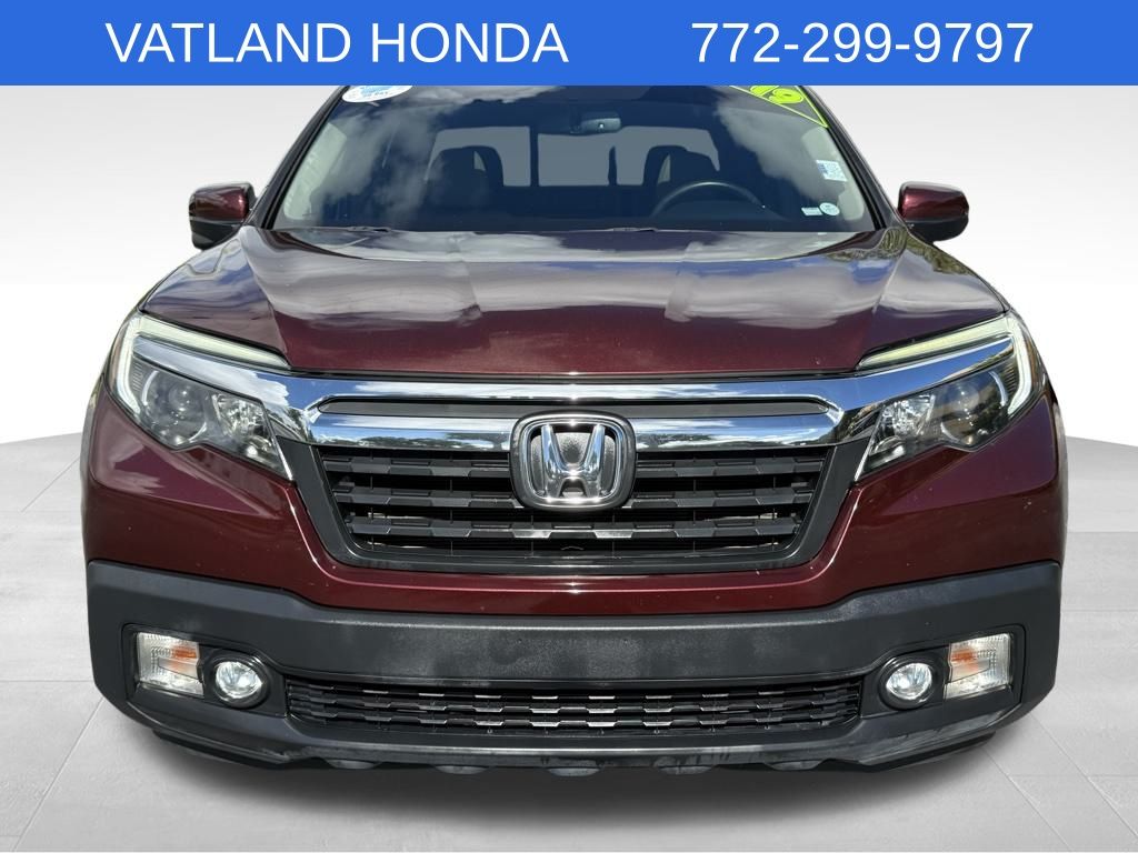 2019 Honda Ridgeline RTL-T photo 2