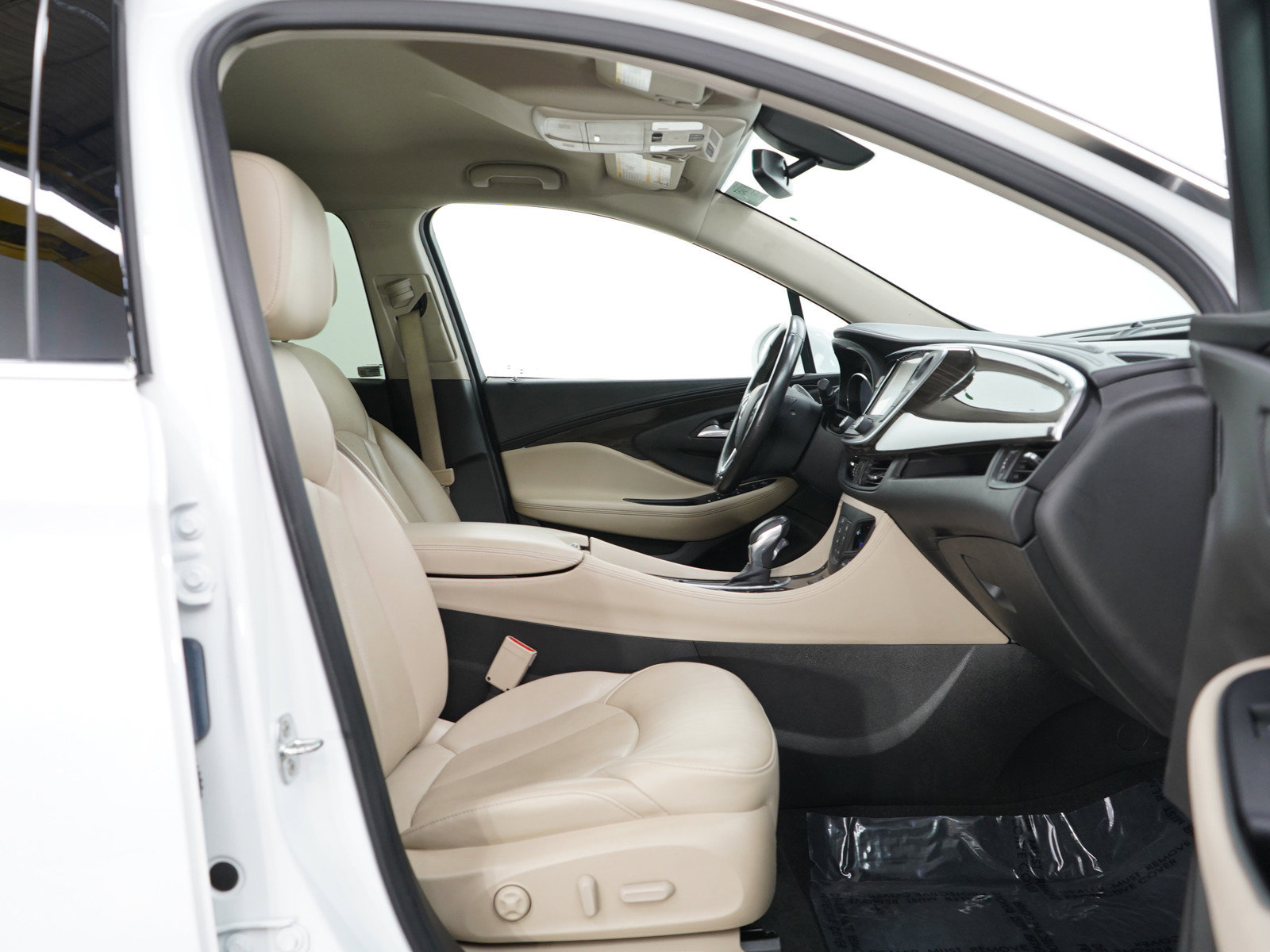 2020 Buick Envision Essence photo 9