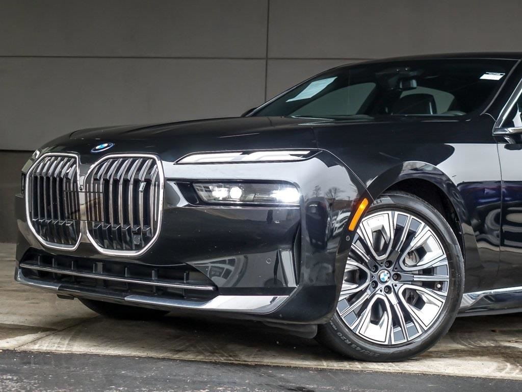 2023 BMW I7 - Image 1