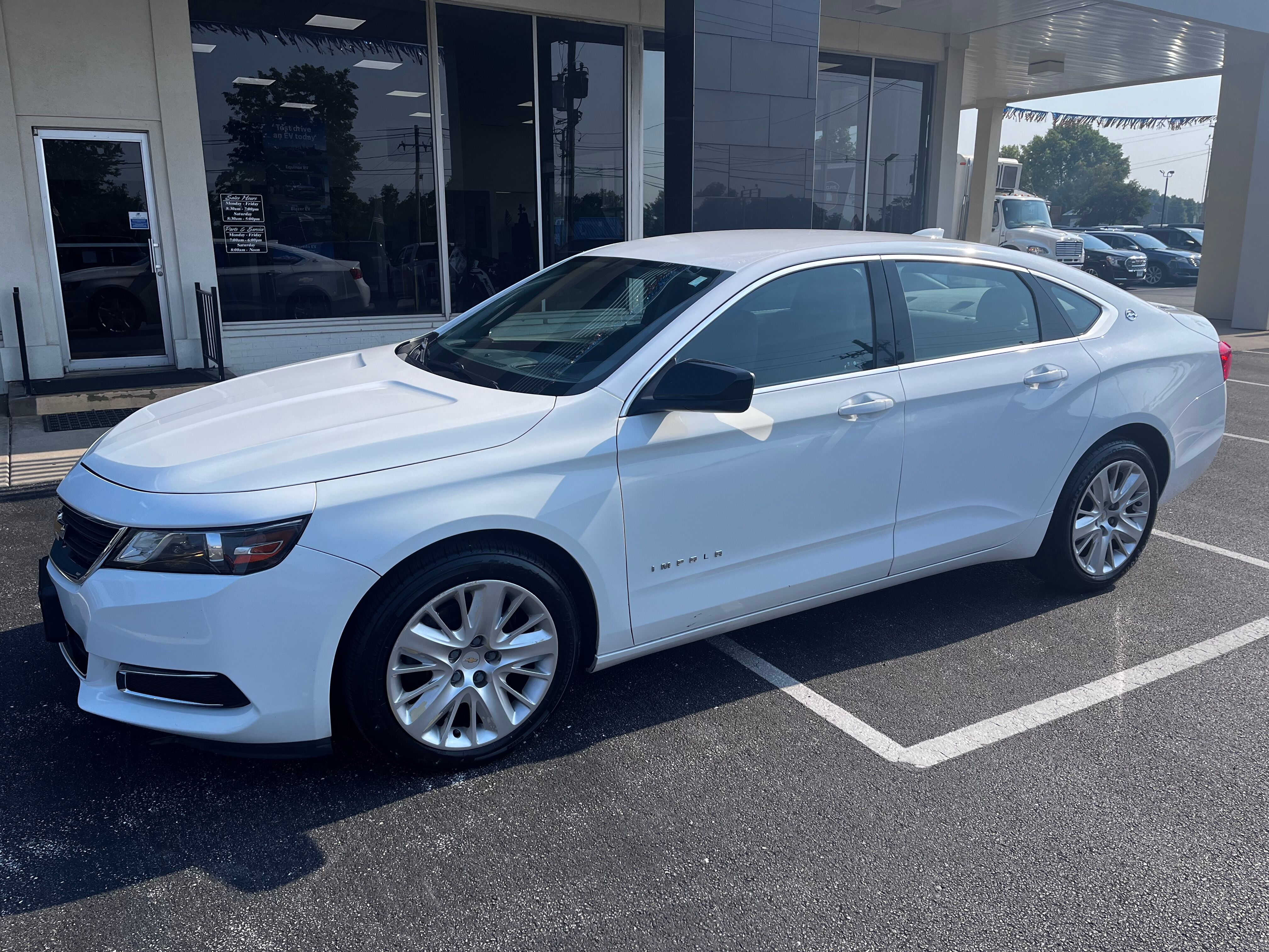 2017 Chevrolet Impala 1LS's photo