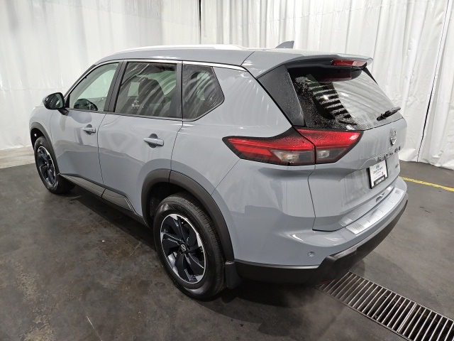 2026 Nissan Rogue SV photo 4