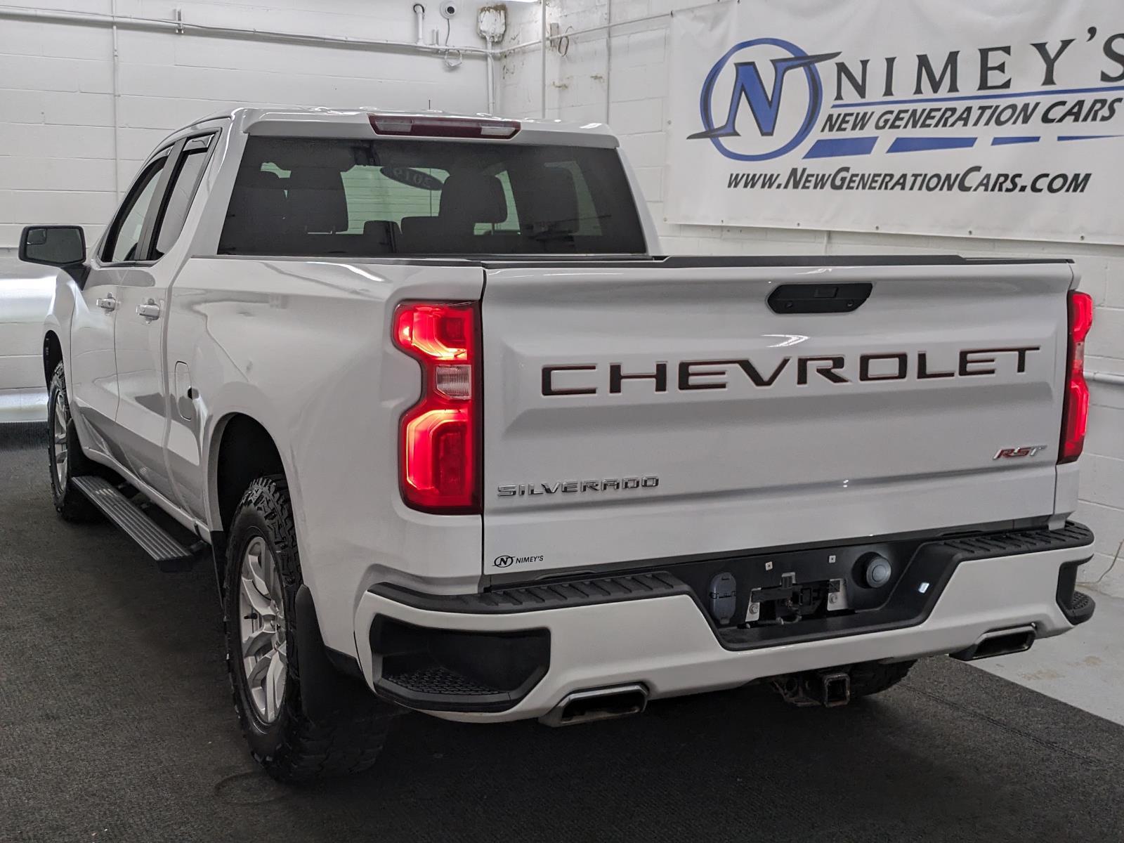 2019 Chevrolet Silverado 1500 RST photo 19