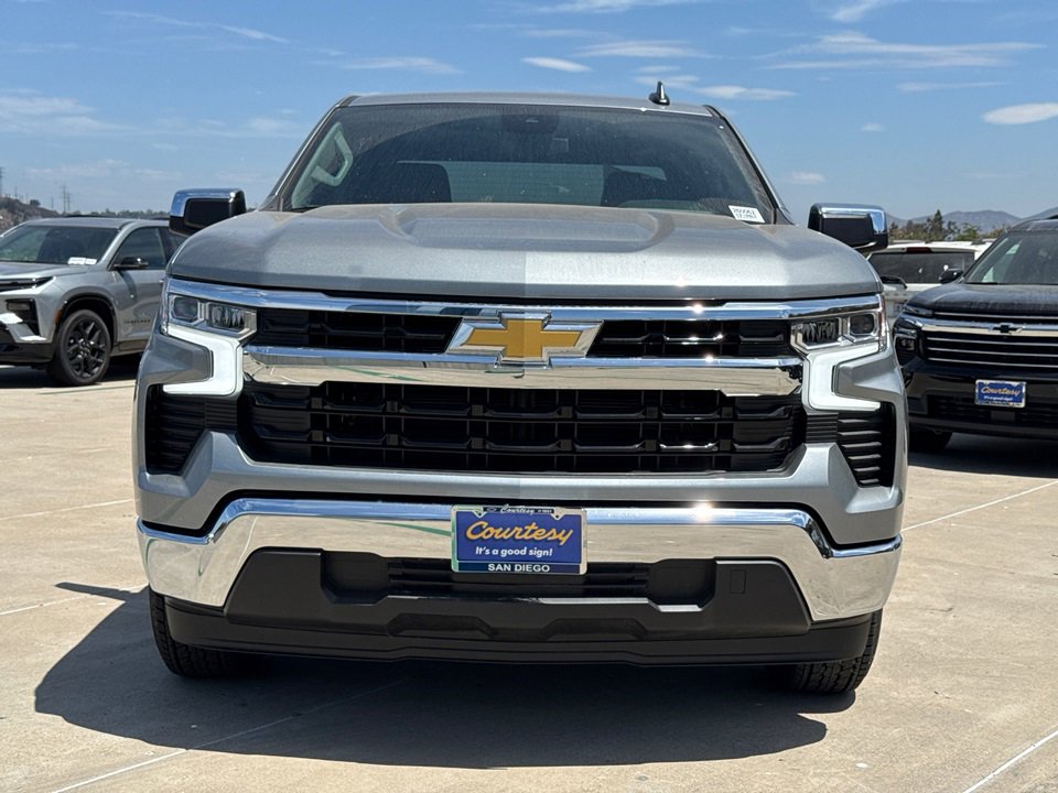 2026 Chevrolet Silverado 1500 LT photo 4
