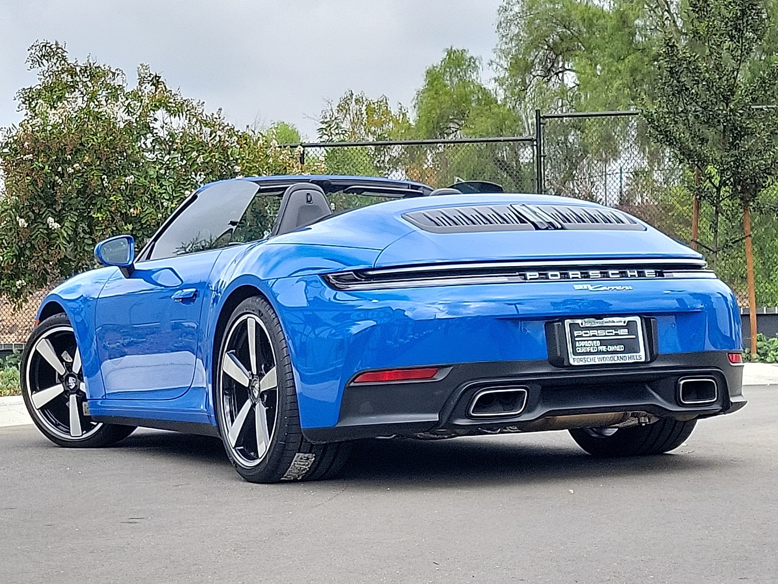 2025 Porsche 911 photo 3