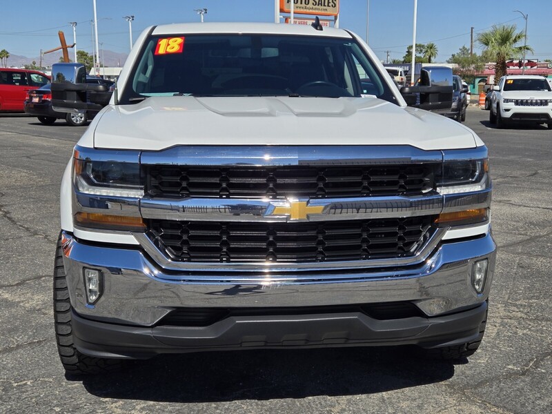 2018 Chevrolet Silverado 1500 LT photo 6