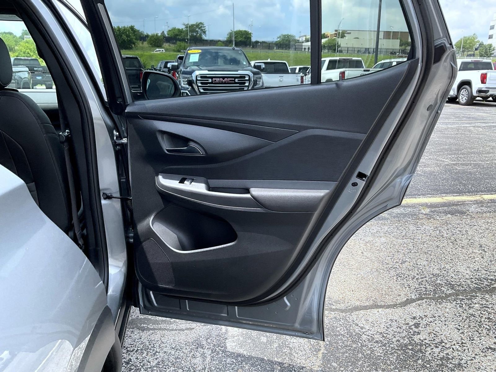 2025 Buick Envista Preferred photo 17