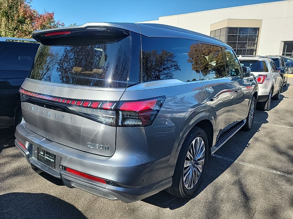2025 Infiniti QX80 Sensory photo 4