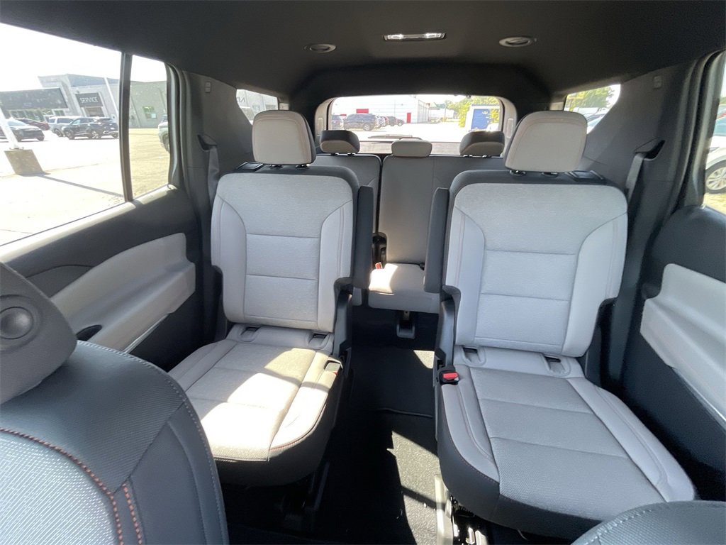 2026 Chevrolet Traverse photo 23