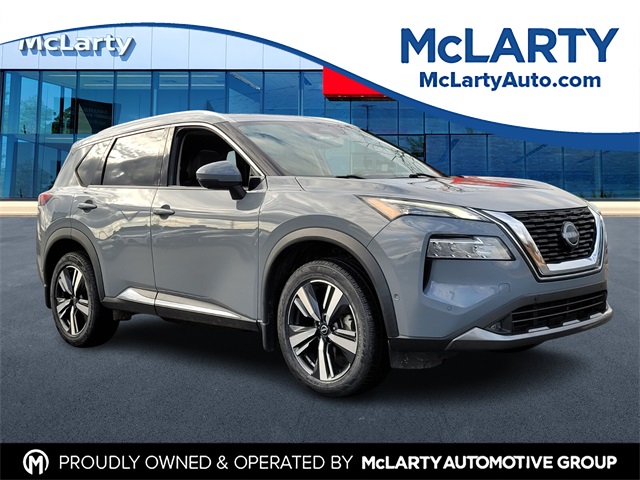 2022 Nissan Rogue SL's photo