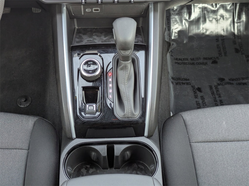 2024 Chevrolet Colorado Trail Boss photo 15