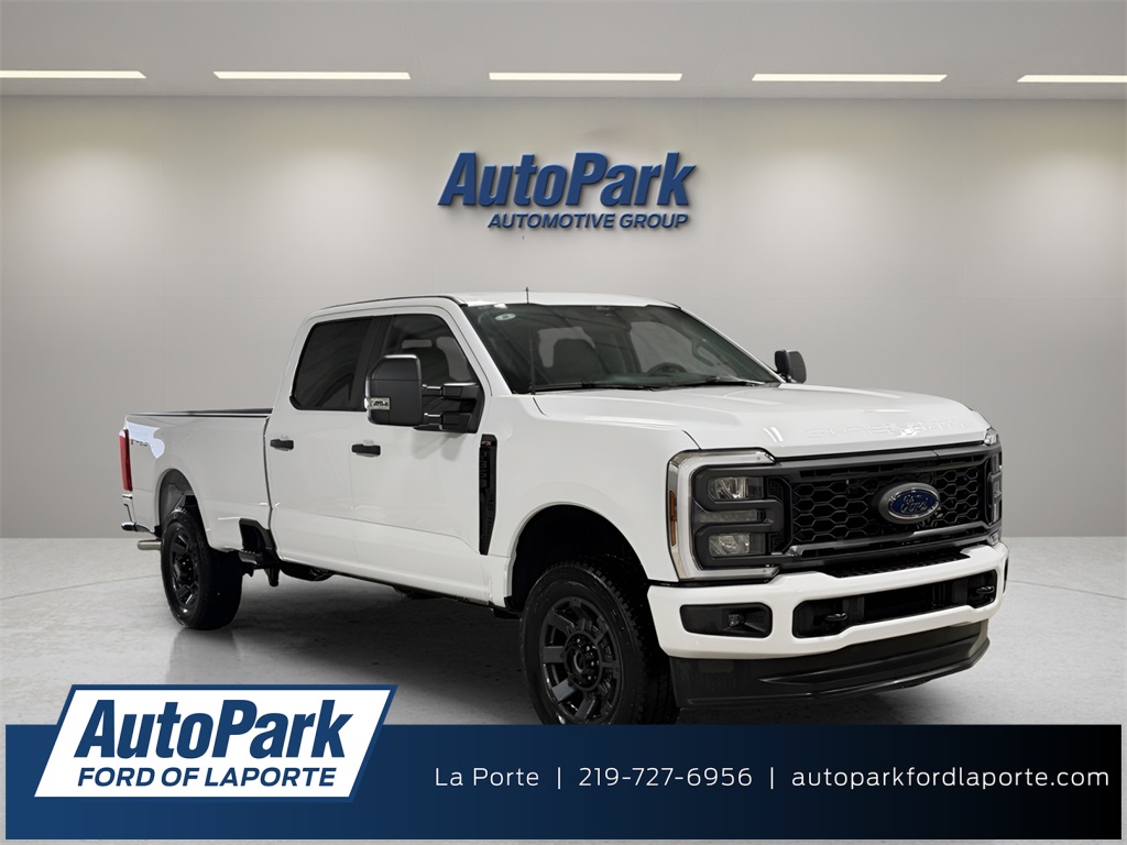 2026 Ford F-350 Super Duty XL's photo