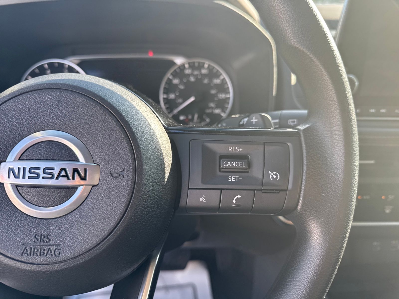 2021 Nissan Rogue S photo 13