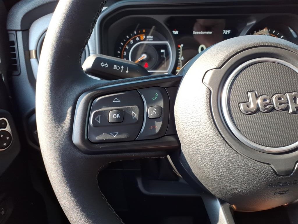 2025 Jeep Gladiator Sport S photo 17