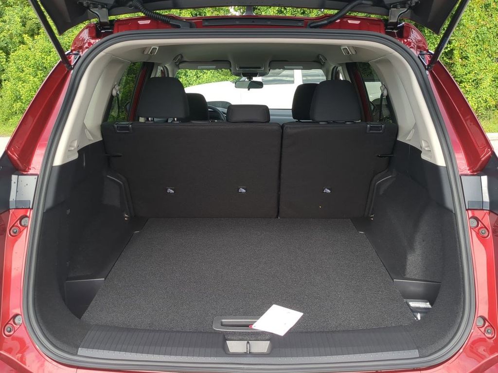 2026 Nissan Rogue S photo 11