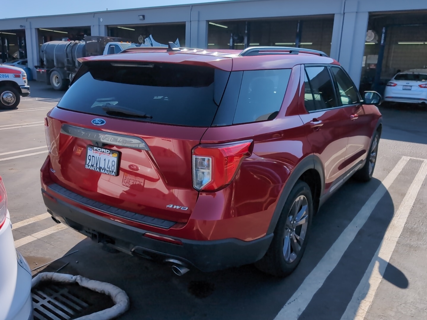 2022 Ford Explorer XLT photo 3