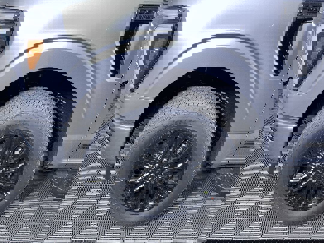 2025 Ford F-150 Lariat photo 22