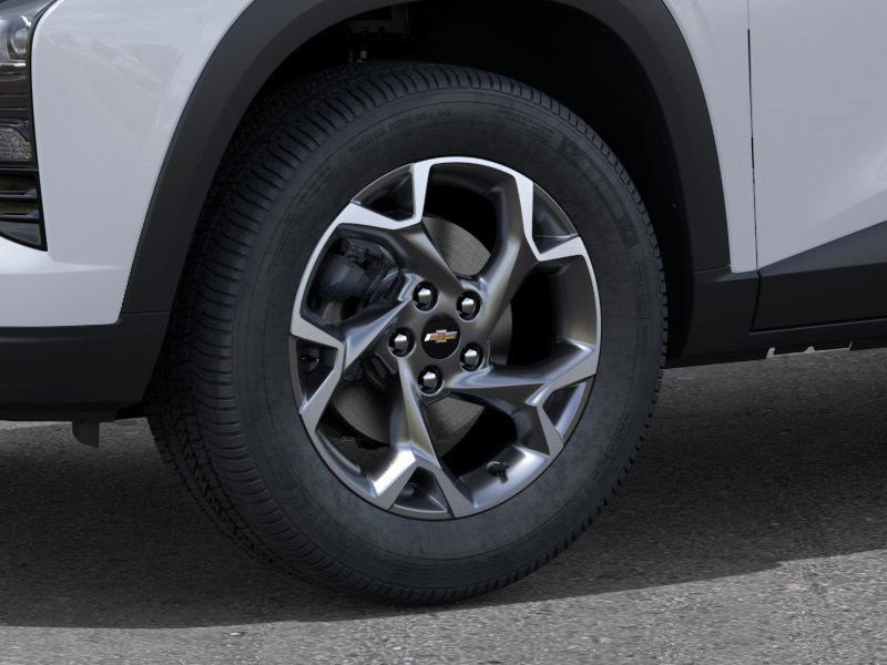 2026 Chevrolet Trax LT photo 2