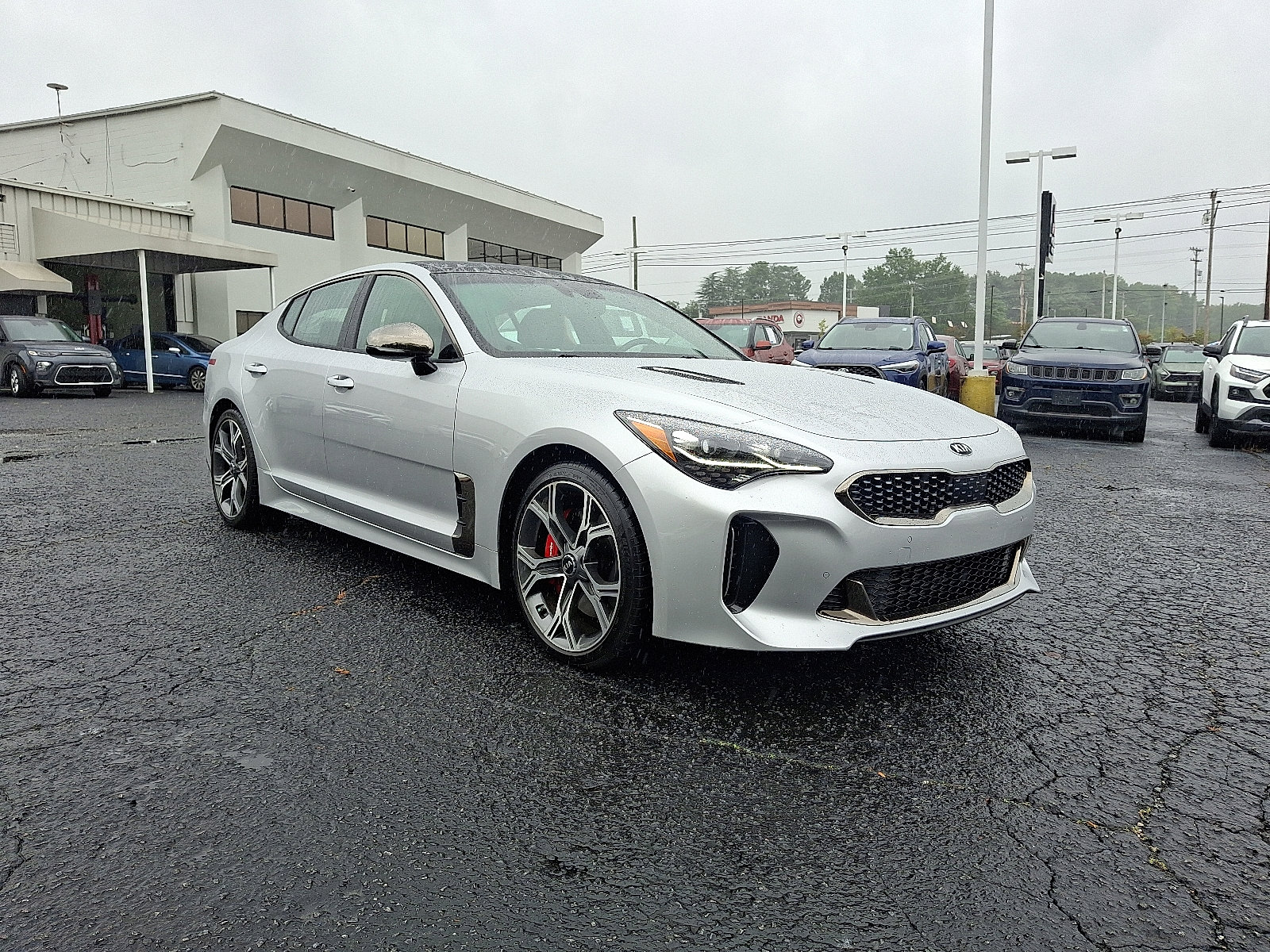 2018 Kia Stinger GT2's photo
