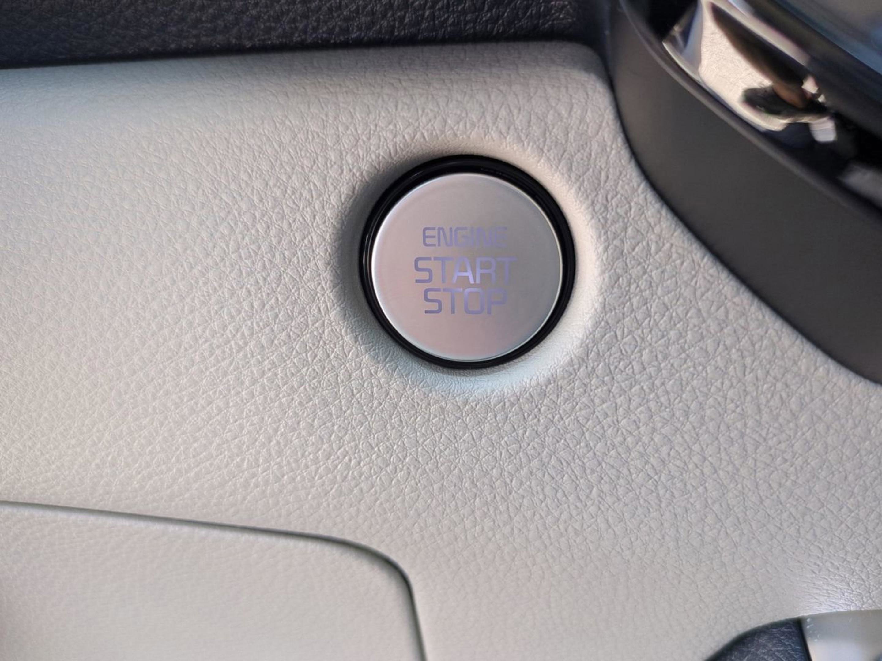 2026 Kia Carnival SX photo 20